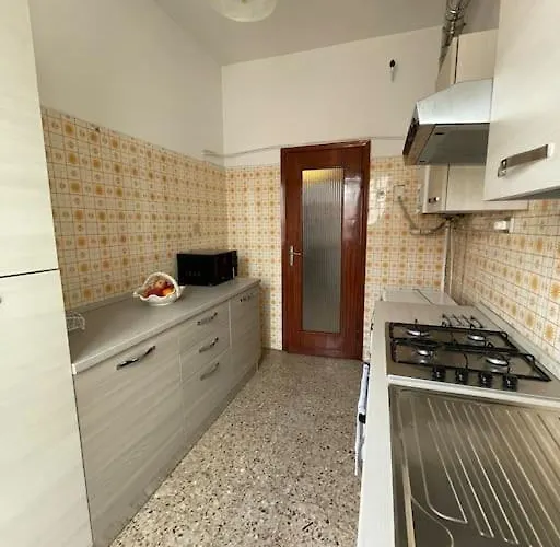 Vera House - Big Solution アパート